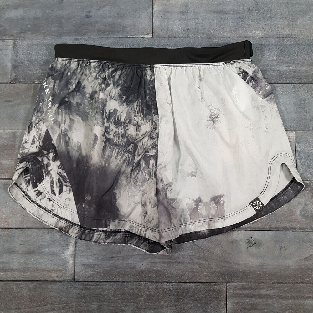 NIKE Mid-Rise‎ 3" Lined Trail Repel Running Shorts Womens LARGE Black Tie Dye